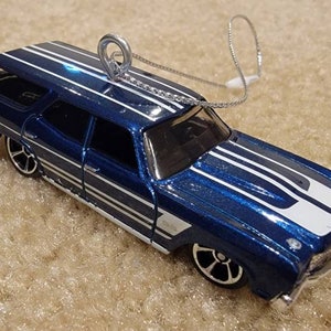 Custom Hotwheels 1970 Chevy Chevelle SS Wagon Christmas ornament