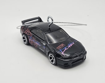 Hotwheels Nissan Skyline GT-R R33 Christmas ornament