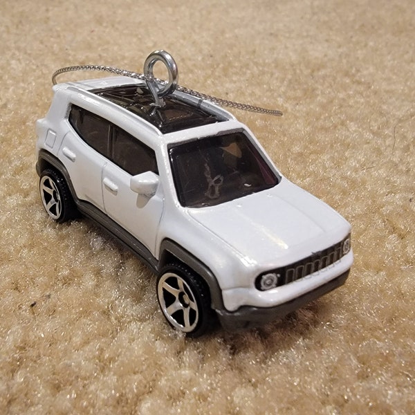 Custom 2019 Jeep Renegade Christmas ornament