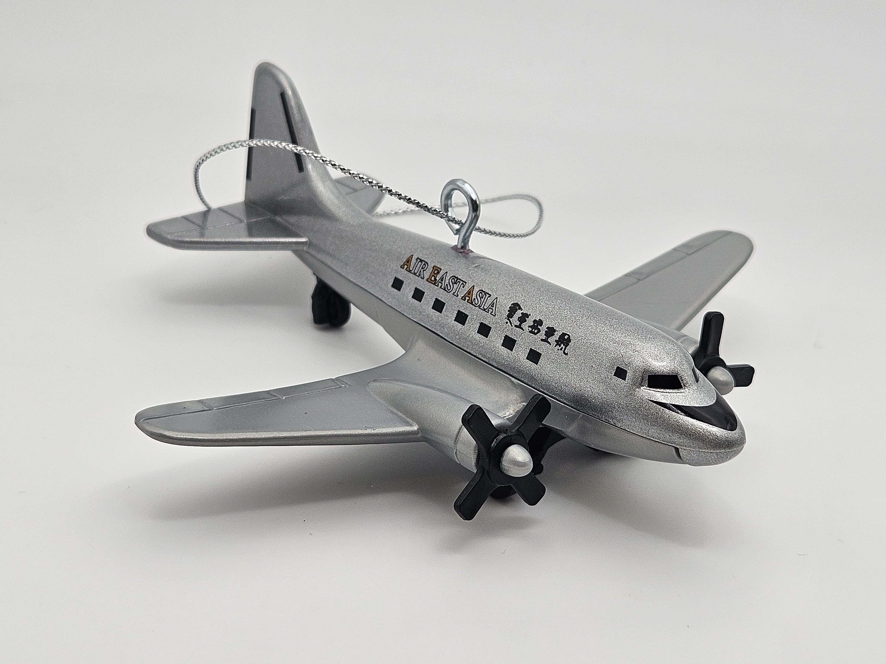 Matchbox Indiana Jones Air East Asia Douglas DC-3, 5