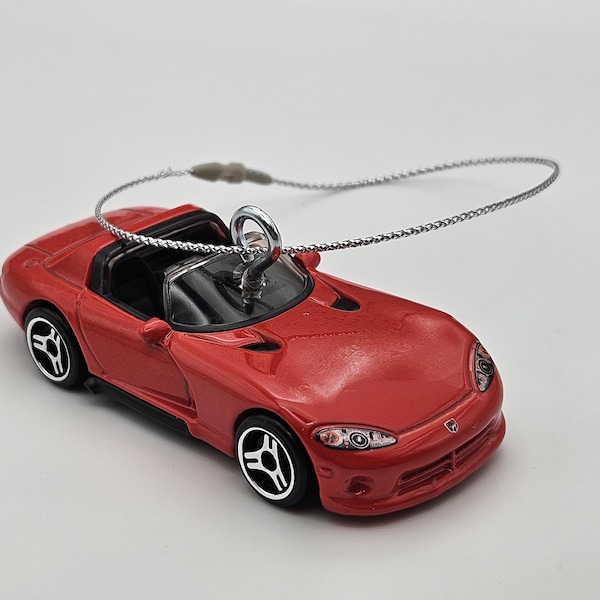 Hotwheels 1992 Dodge Viper RT/10 Christmas ornament