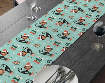 Christmas Cats Table Runner, Atomic Retro Cats, Midcentury Black Cats, Festive Home Decor for Cat Lovers, Unique Holiday Table Decoration