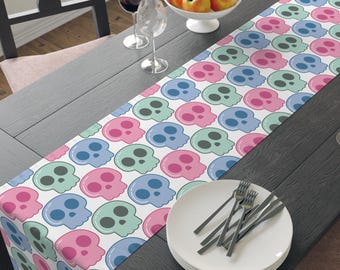 Pastel Halloween Skulls Table Runner, Cute Gothic Decor Cotton Linen Long Coffee Table Cloth, Spooky Kitchen Dining Room Home Decoration,