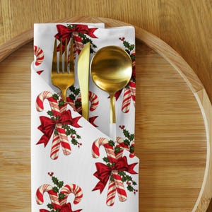 Retro Candy Cane Cloth Napkin Set, Midcentury Holiday Napkins, Christmas Table Decor, Festive Napkins, Holly, Holiday Hostess Gift, Set of 4