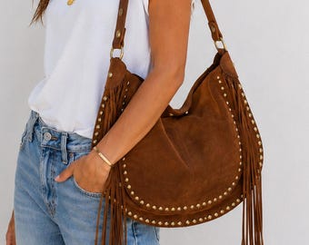 Sac bandoulière bohème hobo en cuir véritable italien à franges et clous