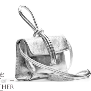 Borsa a mano in vera pelle, borsa a tracolla color argento, borsa in pelle naturale, borsetta elegante, regalo per lei, borsa da festa