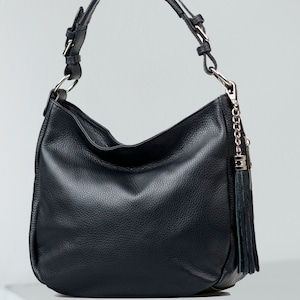 Schwarze Umhängetasche aus echtem Leder mit Quaste, Lederhandtasche, Shopper-Tasche, schwarze große Laptoptasche, elegante Echtledertasche