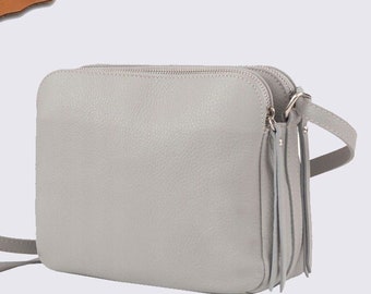 Leather crossbody handbag in grey, top zip handbag, gray leather women multi purse, cowhide cross body bag, crossbody bag