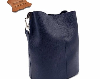 Borsa a secchiello in vera pelle blu scuro, borsa in pelle, borsa a tracolla, borsa di colore blu, borsa elegante in vera pelle