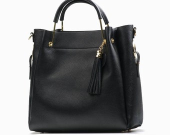 Top zip black colour genuine leather elegant handbag, shoulder bag gold hardware, designer real leather bag, unique purse