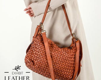 Bolsa Hobo em Couro Italiano Trançado à Mão, Estilo Couro Liso, Bolsa de Ombro Despojada