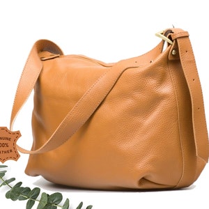 Top zip cognac brown leather cross body handbag, Cross body shoulder bag, genuine leather messenger bag, tablet book bag with zipper