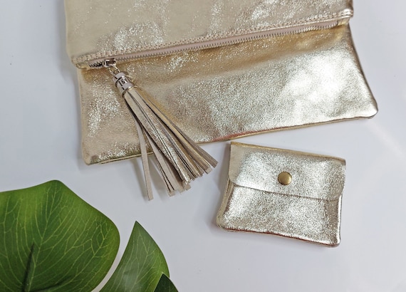 Gold color purse deals