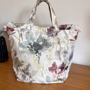 Project bag, watercolour yarn project bag, knitting bag, crochet bag, bag for knitters, ,linen bag, handmade gift, knitters gift, tote bag