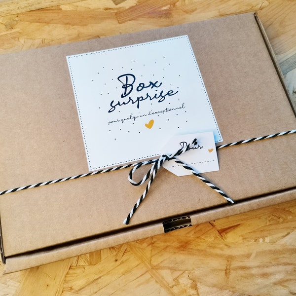 BOX SURPRISE TEMOIN pour lui faire la demande ou l'annonce - cadeau affiche, cartes à gratter, miroir et badges