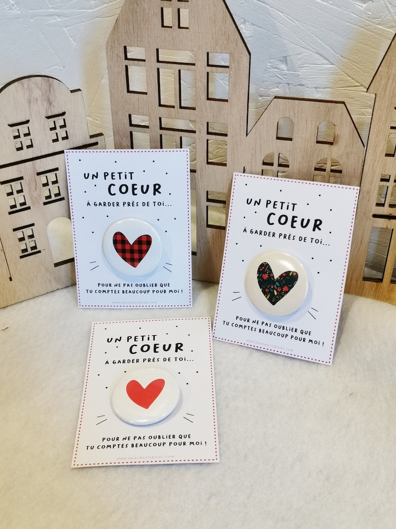 Carte BADGE coeur pour meilleure amie maîtresse nounou CADEAU marraine tata soeur maman image 1