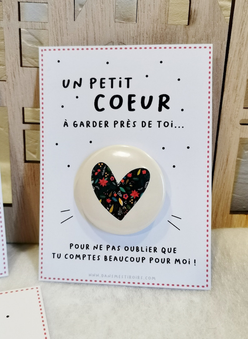 Carte BADGE coeur pour meilleure amie maîtresse nounou CADEAU marraine tata soeur maman image 2