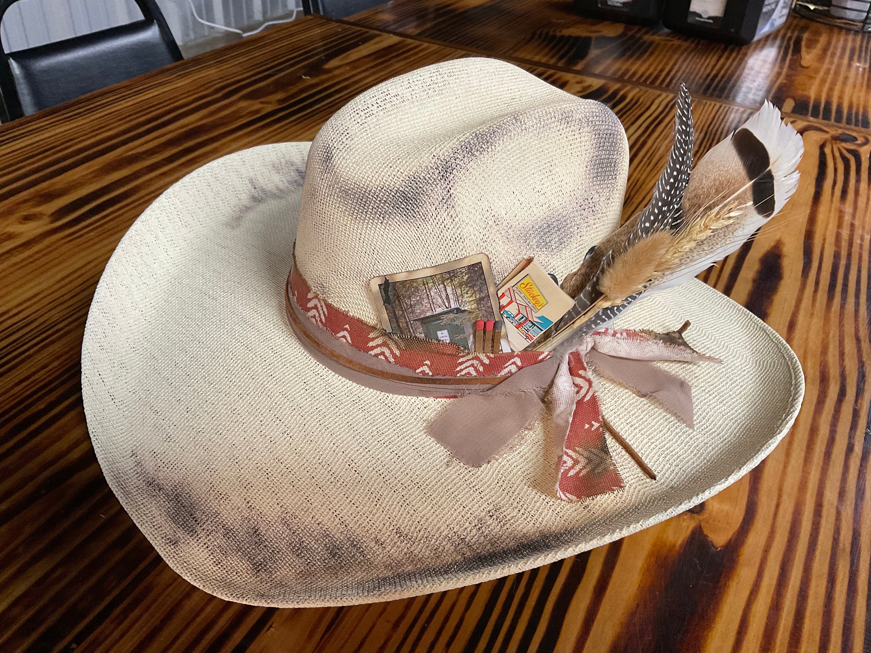 Eggshell White Wide Brim Fedora with Elegant Thin Gold Band