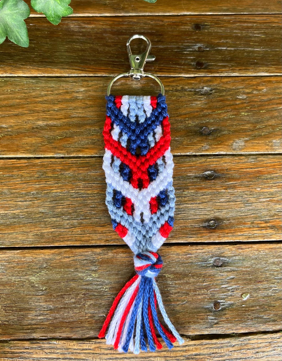 Patriotic Chevron Fishbone Knotted Keychain Accessory - Etsy