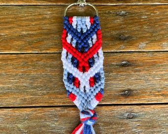 Patriotic Chevron Fishbone Knotted Keychain Accessory