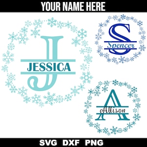 Puede incluir: Tres coronas de copos de nieve con una letra en el centro y un nombre debajo. Las coronas son azules y verde azulado. Las letras son J, S y A. Los nombres son Jessica, Spencer y Allison.