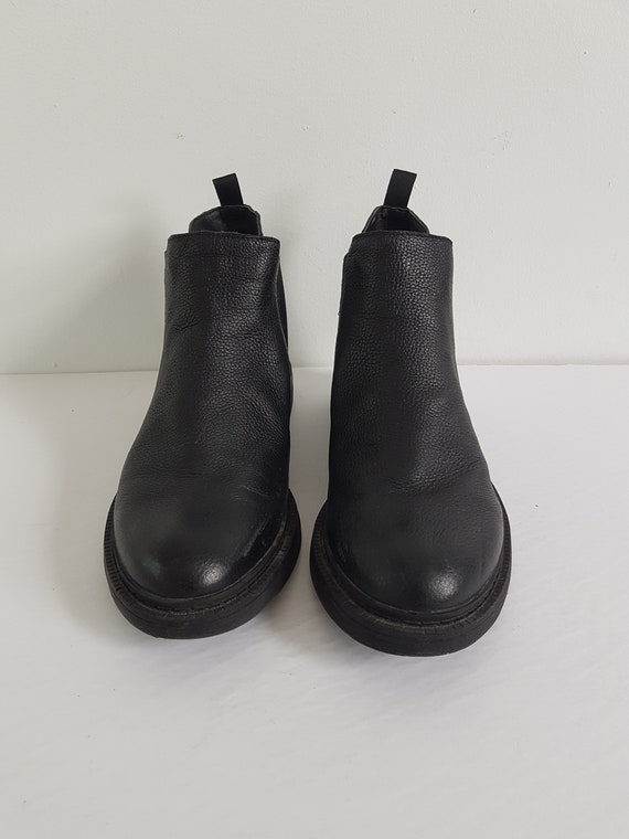 Kenneth cole cheap black chelsea boots
