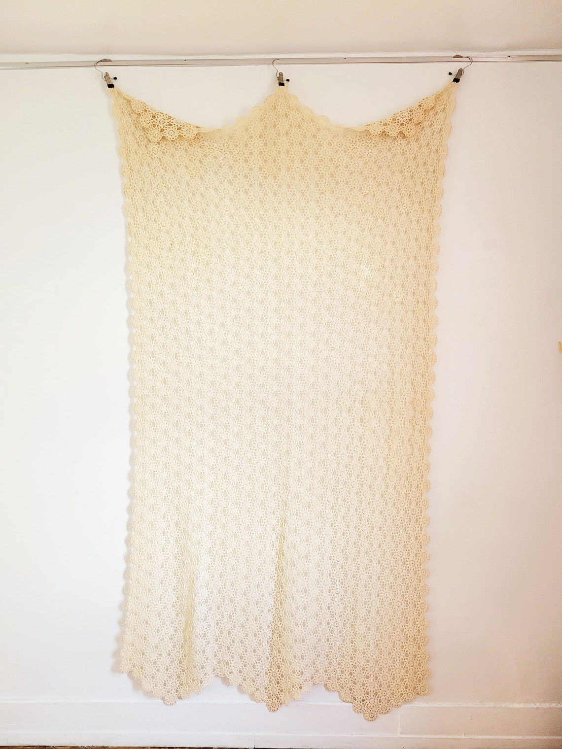 1930s Vintage French Crochet Lace Coverlet, Handmade French Eyelet