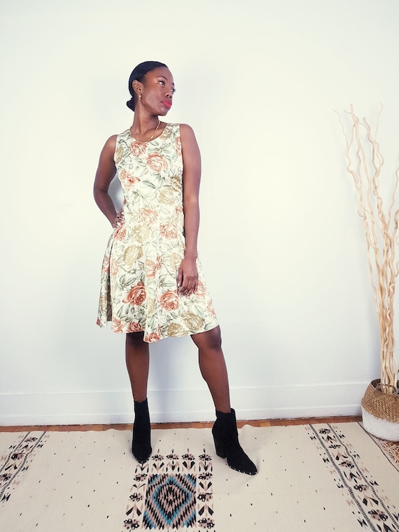 Pastel vintage dress hot sale