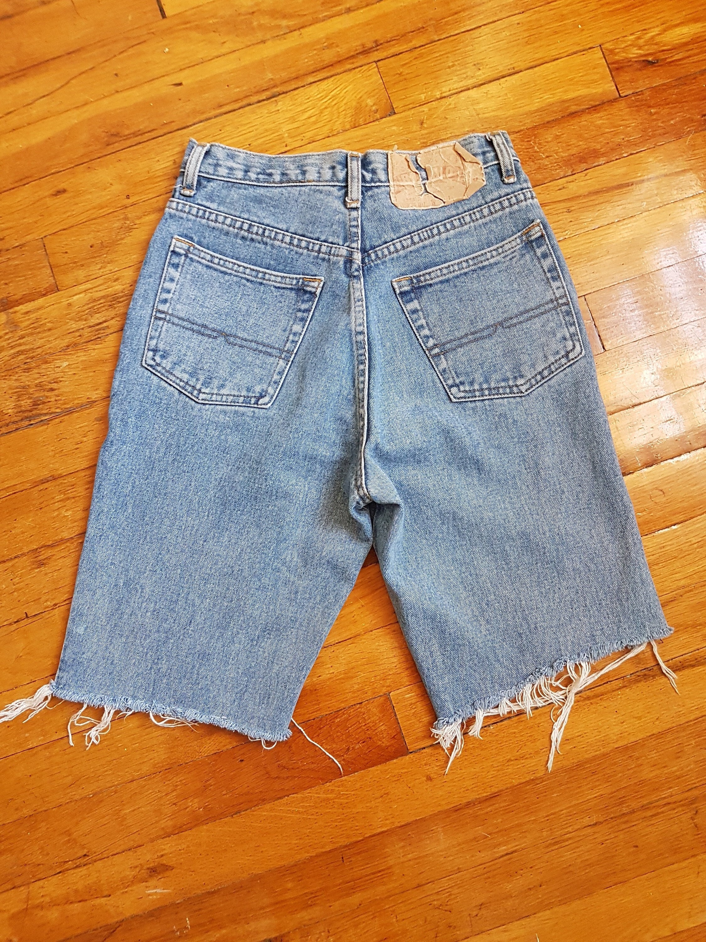 Vintage 90’s Mossimo Purple Baggy Wide Jean Shorts 32