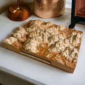Carte 3D des montagnes Adirondack | Limite des arbresTerrains | Carte du relief | Région des hauts sommets des Adirondacks, NY | Carte topographique 3D en bois | Cadeau unique