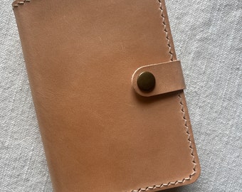 Passport Leather Folio, Toasted Marshmallow