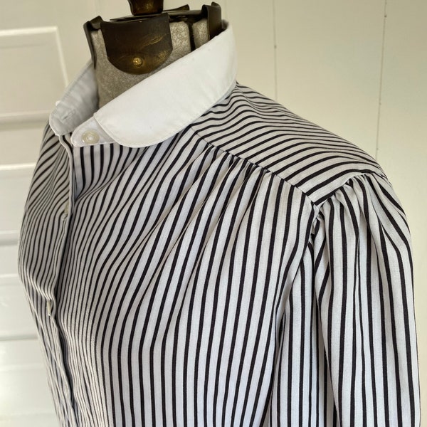 Vintage black and white stripe blouse with Peter Pan collar 1970s 80s nurse uniform top Fashion Seal Shane