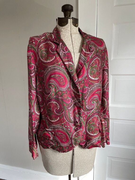 Vintage 1960s hot pink paisley silk blazer