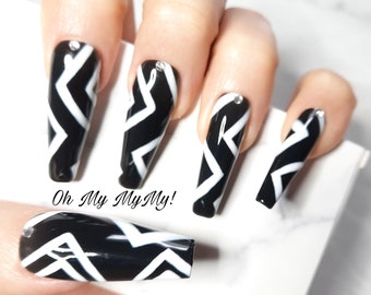 BOLD BLACK Nails Set| White Black Abstract Nails| Luxury Press On Nails| Fake Nail| Custom Gel Polish nails| Glue On Nails Art| Gift for her