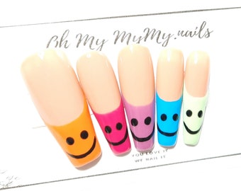 SMILEY Nails Set| Happy face press on nails| Solid Color Nail| French tip nails| Luxury Press On Nail| Rainbow Nail| Gift for her