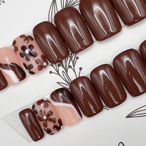 Chocolate Brown Fall Press On Nails, Flower Accent Nails, Short Square Nails, 24 Nails