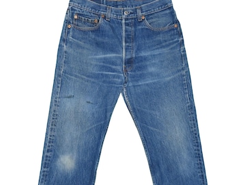 31 - 1990s Vintage Levis 501 Jeans 31x30