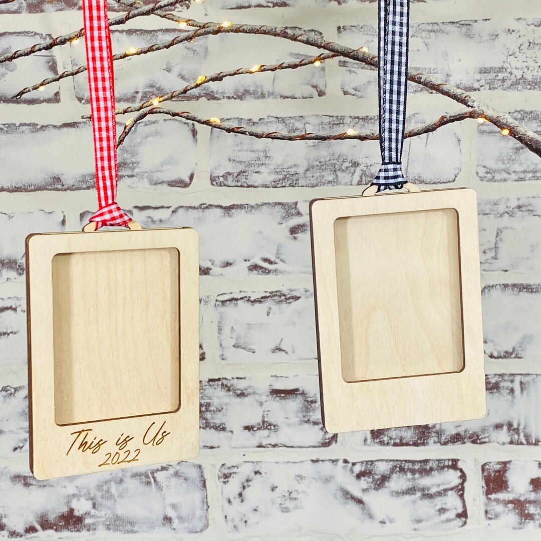 Photo Frame Ornament Fits Wallet Sized Prints Portrait Orientation