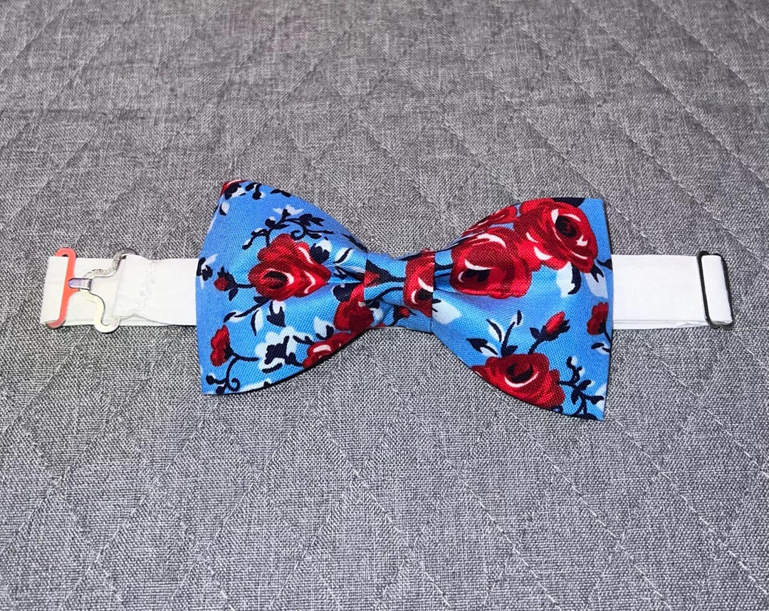 airplane bow tie