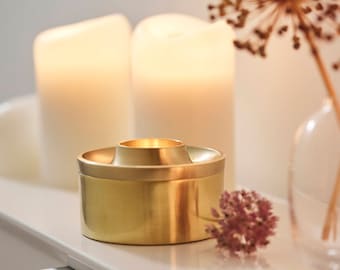 Cleo Sails 100% Solid Brass Essential Oil Burner. Makes the Perfect Gift!