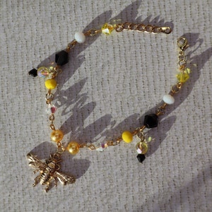 Golden Bee Charm Bracelet with Gift Box