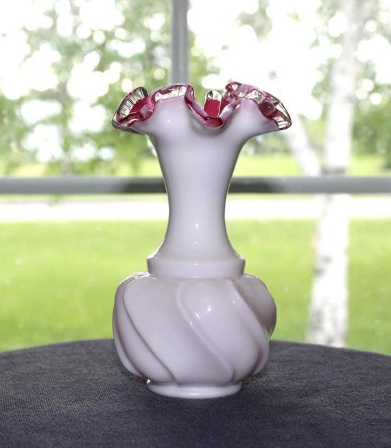 Vintage Fenton Peach Crest Milk Glass Vase #6058 | 6.5" Ruffled Vase | 1955-1961 | Compendium Verified