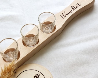 Personalizable liquor board, liquor bar, liquor bench, bench, tablet, engraving, liquor shelf, wood, liquor glass