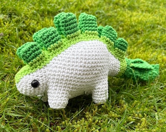 Leek dino dinosaur, vegetable animal hybrid - stuffed animal, plushy toy - PDF crochet PATTERN
