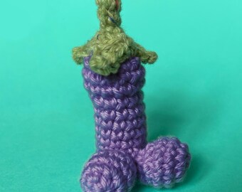 Aubergine Penis crochet amigurumi - keychain - PDF crochet PATTERN