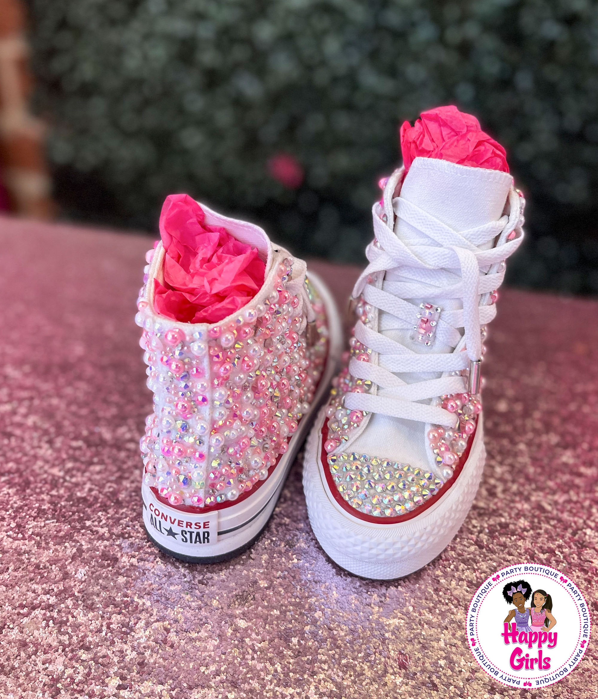 personalized and bedazzled with crystals and pearls low top tennis shoes Barbie Converse Schoenen Meisjesschoenen Sneakers & Sportschoenen 