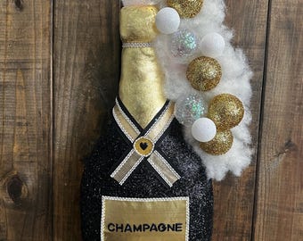 Black Champagne Bottle Wreath Attachment, New Years Celebration Traditional Champagne Bottle, Champagne Embellishment, Happy New Year Bottle