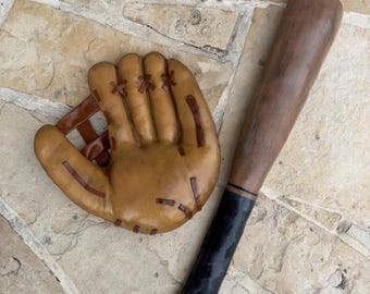 XL Baseball Bat And XL Baseball Glove Set Wreath Attachments, Baseball Decor, Baseball Equipment  Set, Sports Gear, Wreath Baseball  Decor