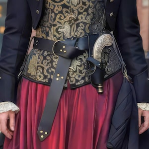 Replika av Flintlås-fickpistol med läderhölster: Renässanspirat Cosplay-rekvisita