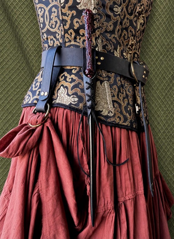 Adjustable Leather Wand Holster for Wizards, Witches and Warlocks. Cosplay, Renaissance, LARP